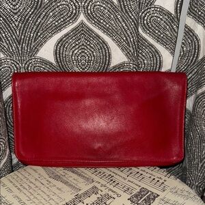 Gorgeous Vintage Unbranded Red Leather Envelope Clutch